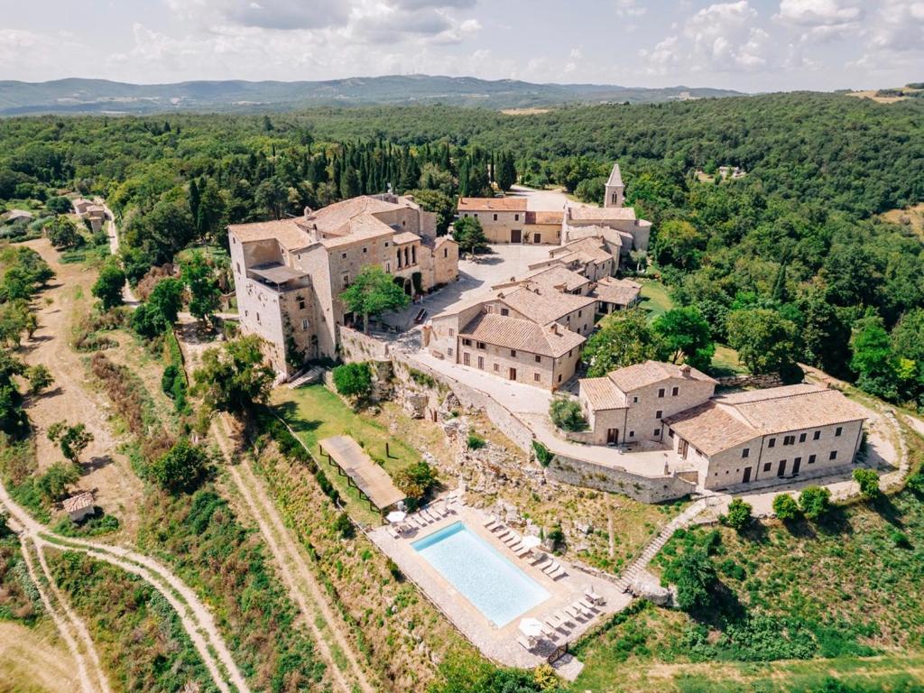 奥维多Castello Di Titignano别墅 外观 照片