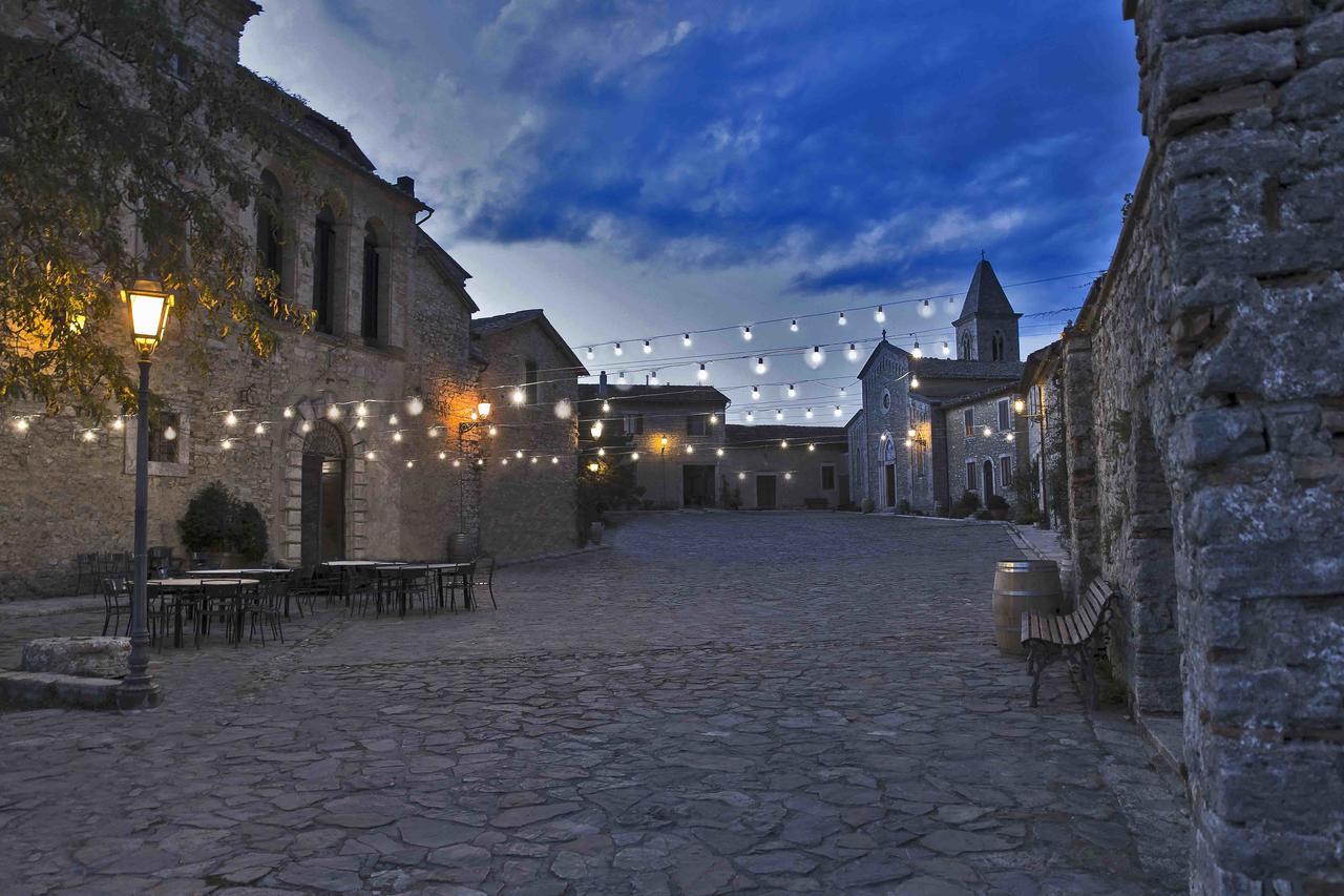 奥维多Castello Di Titignano别墅 外观 照片