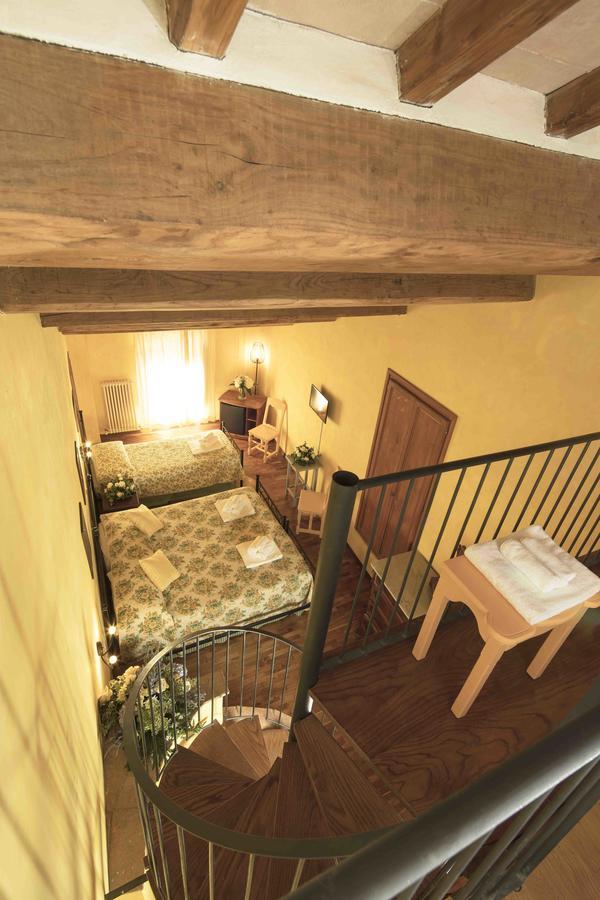 奥维多Castello Di Titignano别墅 外观 照片